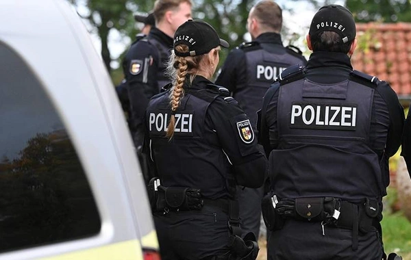 Berlin polisi şübhəli şəxslərin evlərinə gizli daxil ola biləcək
