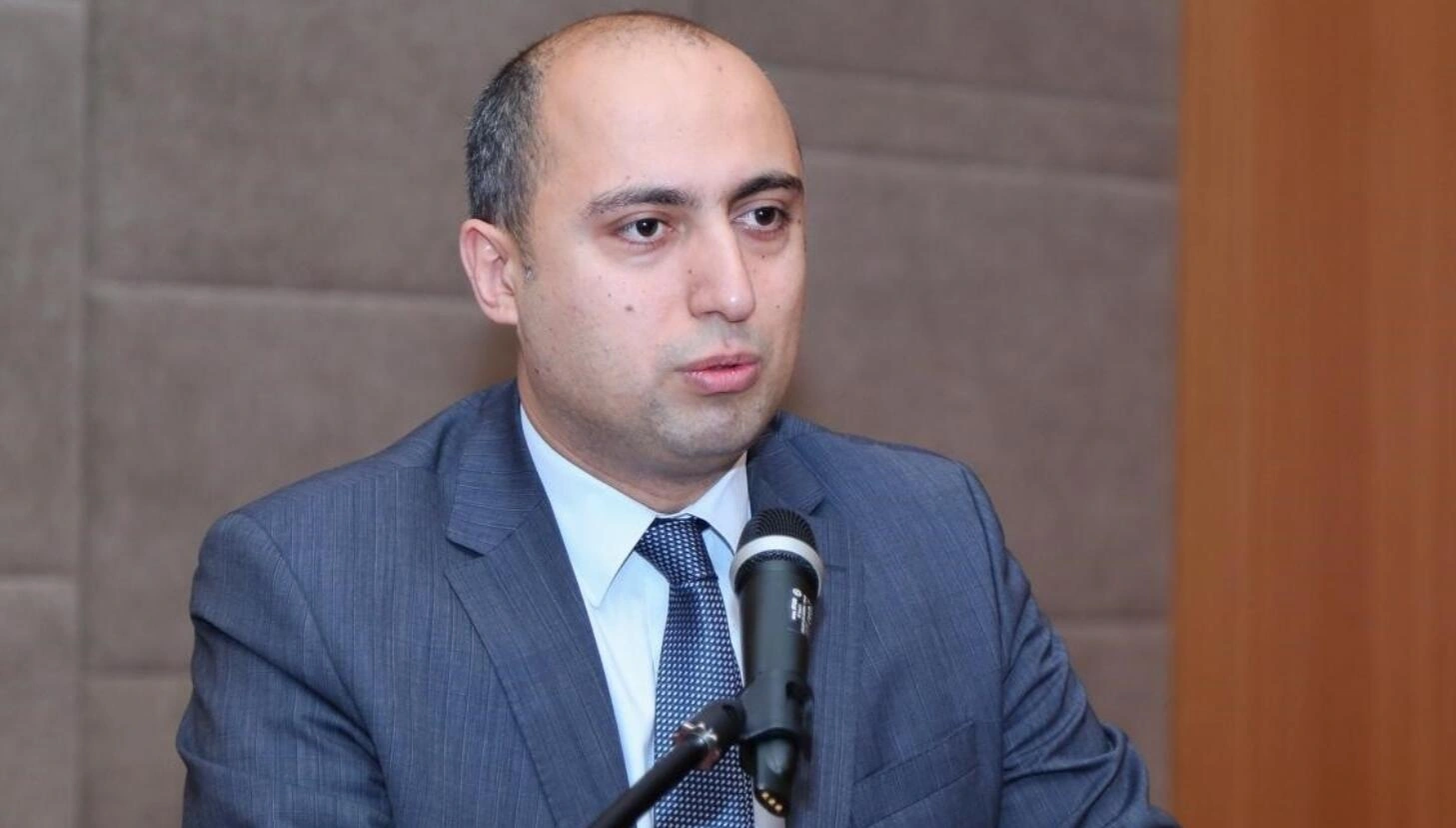 Məktəblərin 90%-i təmir olunub - Əmrullayev