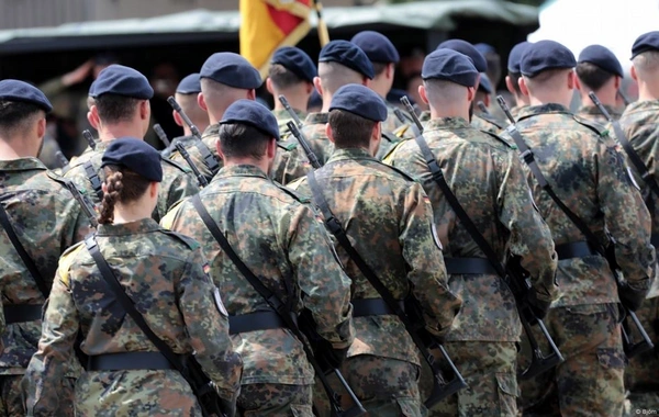 Almaniyada hərbi xidmətin yeni modeli haqqında qanun qəbul edilib