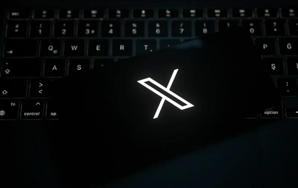 "X" platformasının işində problemlər yaranıb