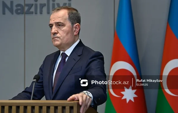 Ceyhun Bayramov Tailanda işgüzar səfərə yola düşüb