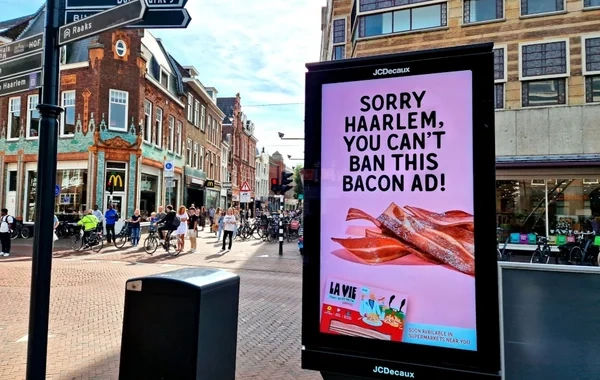 Amsterdamdan radikal qərar: Ət və yanacaq reklamına qadağa