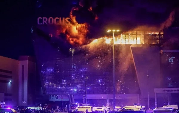 Rusiyada "Crocus City Hall" terror aktından sağ çıxan kişi intihar etdi
