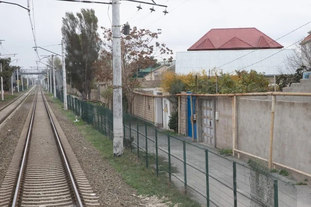 Azərbaycanda dəmir yolunun təhlükəsizlik zonalarında əlavə tədbirlər görüləcək - FOTO