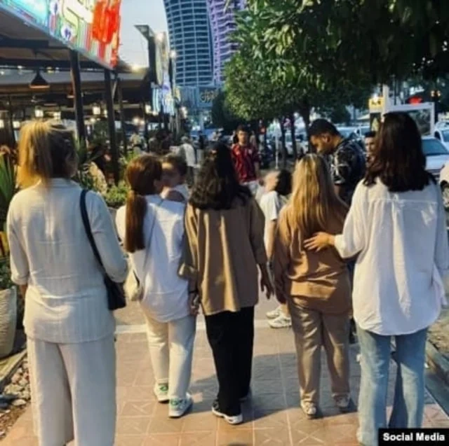 Hicab adı altında gizlənən destruktiv mübarizə: Milli ideologiya və yad ünsürlər - Foto