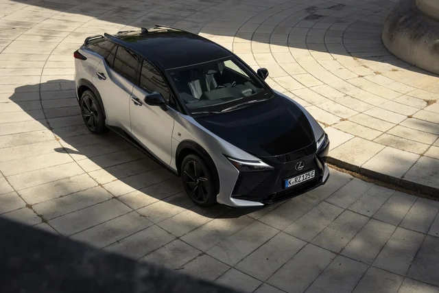 "Lexus RZ" - Elektrikli lüksün yeni erası