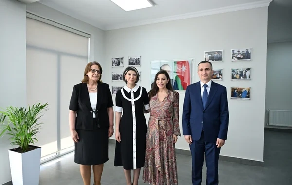 Leyla Əliyeva Yevlaxda məktəb binasının açılışında iştirak edib - FOTO