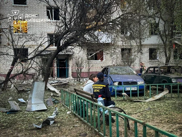 Rusiyadan Kiyevə kütləvi aviazərbələr: Xeyli ölü və yaralı var - FOTO - VİDEO