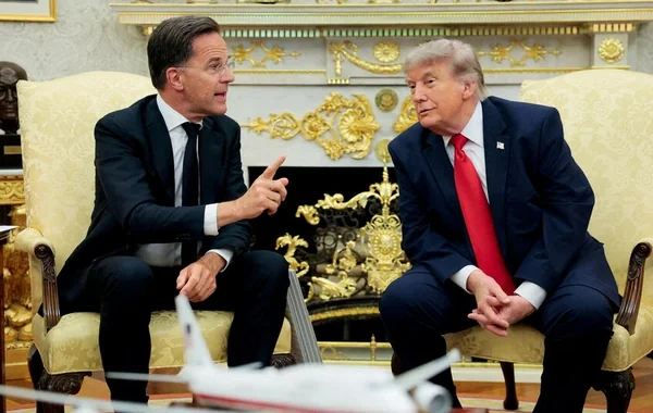 NATO-da Mark Rütteyə ləqəb verilib