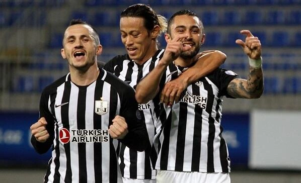 "Neftçi" hücumçu aldı