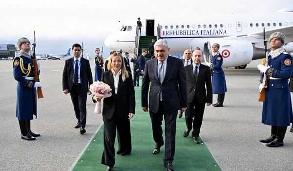 Meloni Bakıya səfərə gəldi