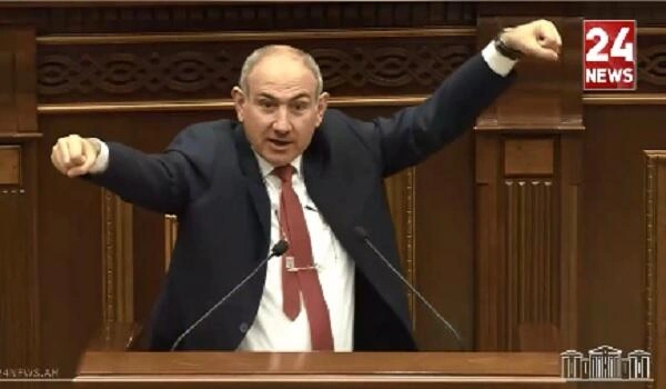 Paşinyan Rusiyaya açıq xəbərdarlıq etdi