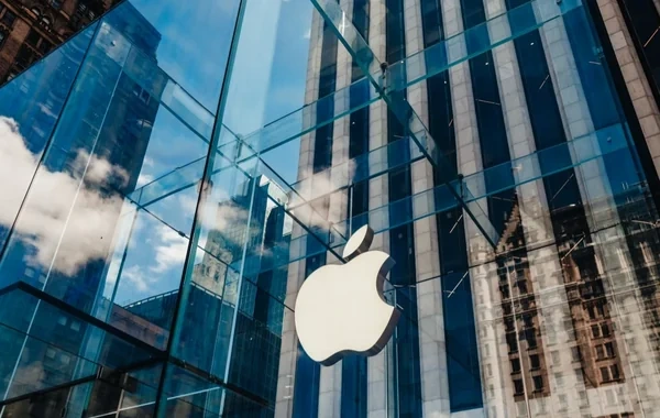 "Apple" dünyanın ən böyük kapitallaşmaya malik şirkəti olub