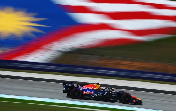 "Formula-1": Bəhreyn Qran-prisində cümə günü arxada qaldı