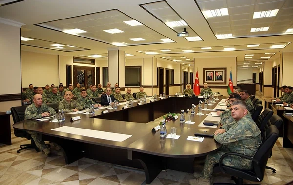 Türkiyəli generalın rəhbərlik etdiyi nümayəndə heyəti Naxçıvana səfər edib: Birgə hərbi təlimlərin planlaşdırılması müzakirə olunub