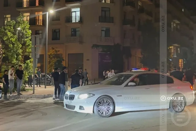 Bakıda iki avtomobil toqquşub - VİDEO
