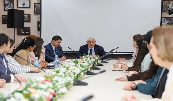 Bütün bu ağır sınaqlara baxmayaraq... - Kamal Abdulla