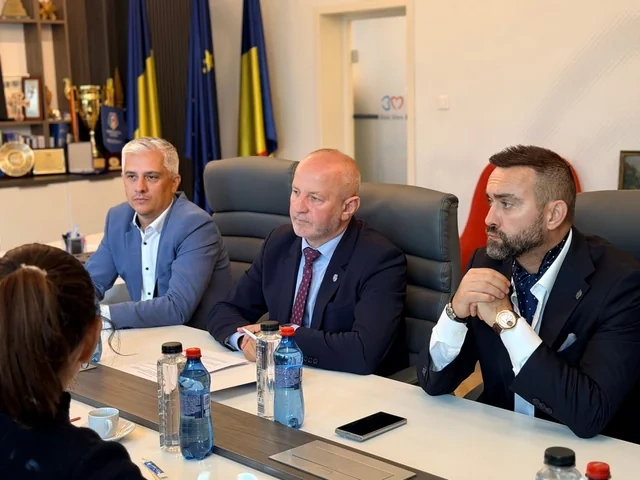Xankəndi bu Avropa şəhəri ilə qardaşlaşdı - FOTO