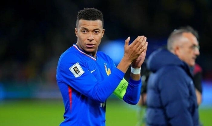 Mbappe Türkiyə ilə oyuna görə narazıdır