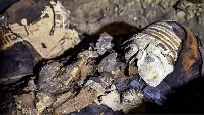 Tarixdə ilk: Mumiyanın qarnından Homerin şeirləri çıxdı