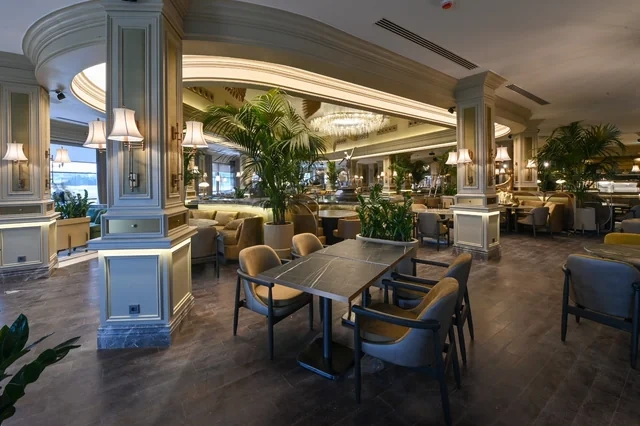 Sevilən məkan, dəyişməz keyfiyyət: "Günaydın" restoranı daha bir ünvanda