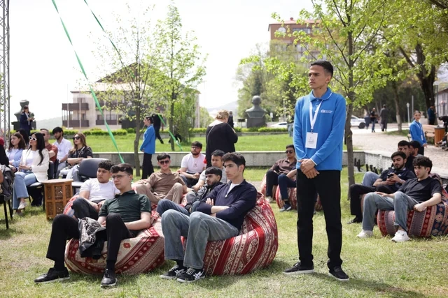 Şuşada keçirilən "Xarıbülbül" festivalı konsert proqramı ilə başa çatdı - FOTO - VİDEO