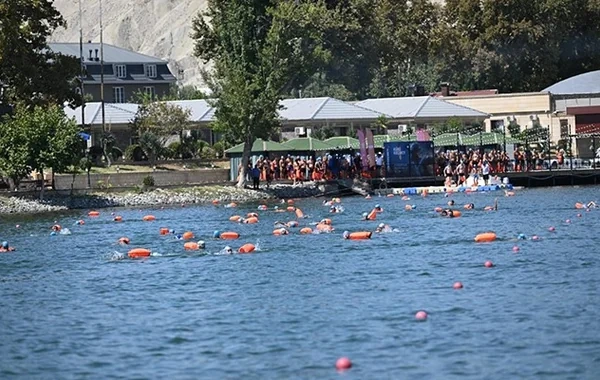 Mingəçevirdə suda üzmə yarışı: Rekord sayda iştirakçı qatılacaq