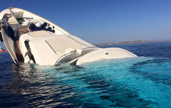İtaliyada 8 milyon avroluq yeni yaxta batıb