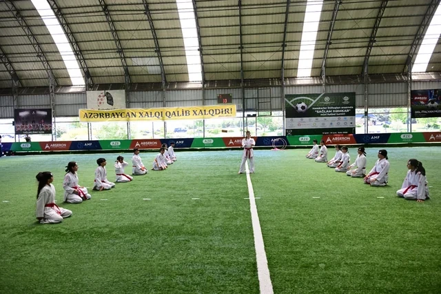 Azərbaycan Həmkarlar İttifaqları Konfederasiyasının təşkilatçılığı ilə minifutbol turnirinə start verilib