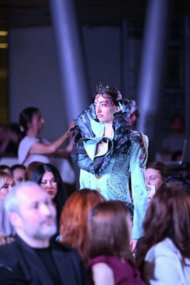 Azərbaycan Milli Xalça Muzeyində "Zamanın naxışları" moda nümayişi təşkil olunub - FOTO