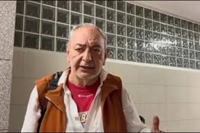 Məşhur türkiyəli teleaparıcı Reha Muhtar xəstəxanaya yerləşdirildi - FOTO
