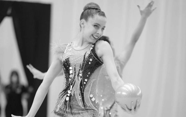 Bədii gimnastika üzrə Braziliya çempionu 18 yaşında vəfat edib