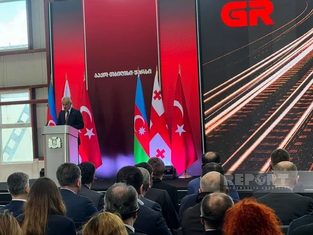 BTQ dəmir yolu xəttinin modernləşdirilmədən sonra rəsmi açılışı keçirilib - FOTO