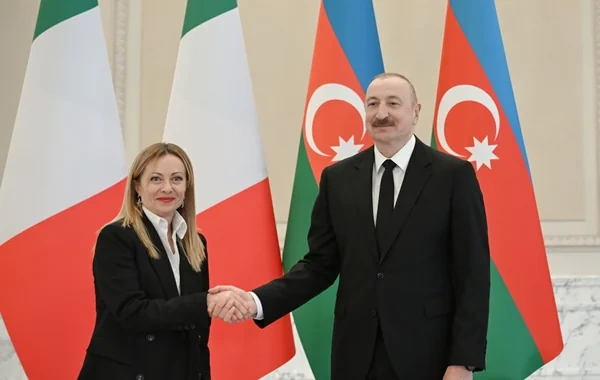 Prezident İlham Əliyevin İtaliya Nazirlər Şurasının sədri Corcia Meloni ilə təkbətək görüşü keçirilir - FOTO