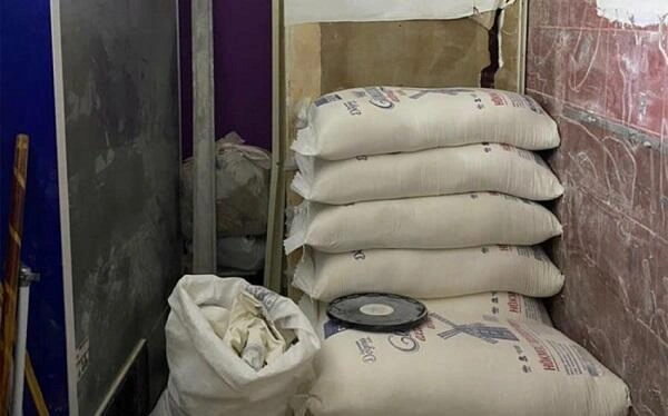 Bakıda qənnadı müəssisəsinin fəaliyyəti dayandırıldı - Foto
