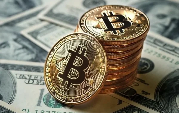 "Bitcoin" sürətlə bahalaşdı