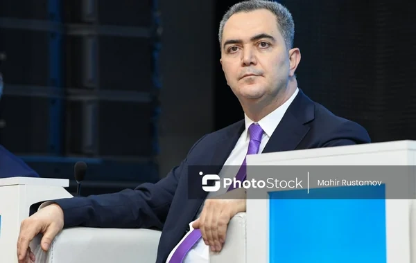 Sənan Hacıyev: "Məhkəmələr kağız daşıyıcılarından imtina edəcək"