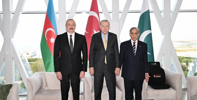 2025-ci ildə Azərbaycan liderinin yol xəritəsi: Diplomatiya və dövlətçilik missiyası