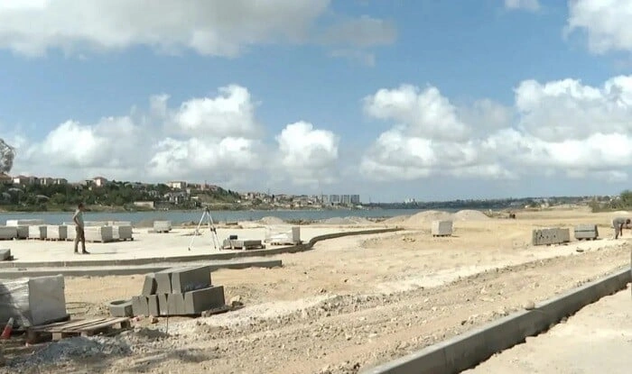 Bakıda bu qəsəbə yenilənir: Göl ətrafında bulvar - Video