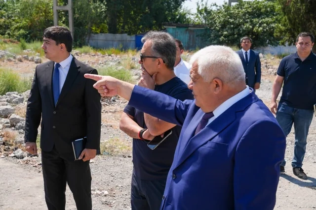 Bərdədə yeni qəbiristanlığın salınması planlaşdırılan əraziyə baxış keçirilib - FOTO