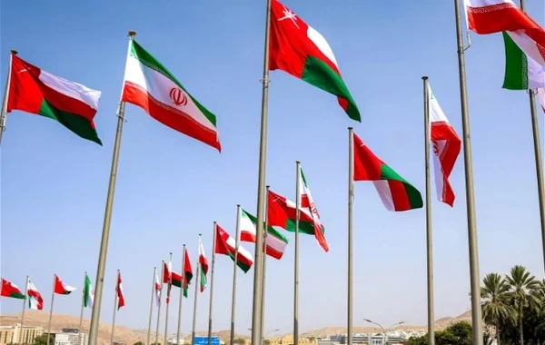 Hörmüzdə gəmilər üçün yeni marşrut: İran və Oman rəsmiləri razılığa gəldilər