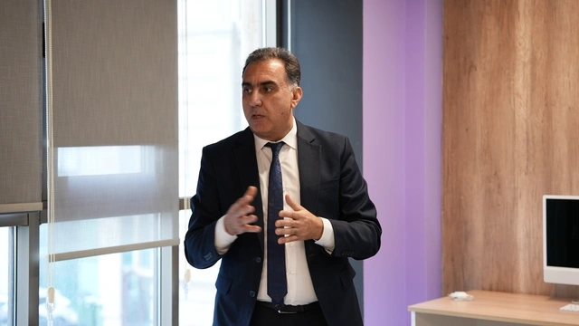Jurnalistlər süni intellektə dair qəbul olunmuş dövlət standartları barədə məlumatlandırılıb