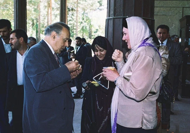 Elmira Axundova: "Heydər Əliyevin Azərbaycan dövlətçiliyinə ən böyük töhfəsi müstəqil Azərbaycandır" - MÜSAHİBƏ