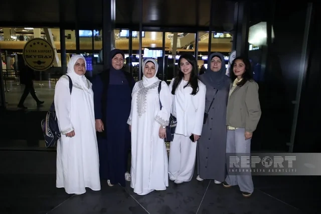 Azərbaycanlı zəvvarların ilk qrupu həcc ziyarətinə yola düşüb - FOTO