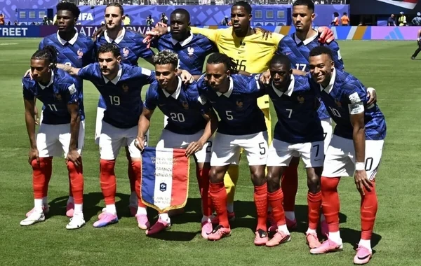Fransa millisinin start heyəti mundiallar tarixinə düşdü
