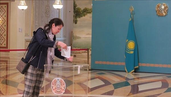 Qazaxıstanda seçkilərin yekun nəticələri açıqlandı