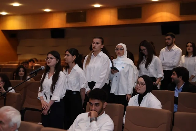 Yazıçı-publisist Aydın Tağıyevin kitabının təqdimatı olub - FOTO
