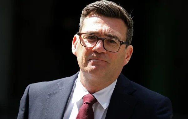 Böyük Britaniyanın yeni baş naziri məlum oldu