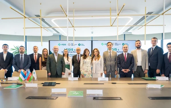 "PAŞA Holding" və Bakı Arbitraj Mərkəzi arasında "LEGIS Hüquq Forumu" üzrə əməkdaşlığa dair Memorandum imzalandı - FOTO
