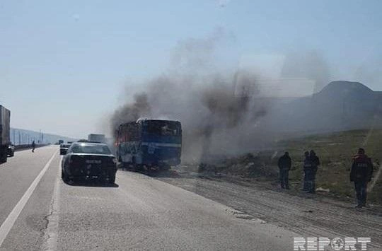 Xaçmazdan Bakıya gələn avtobusda yanğın baş verdi